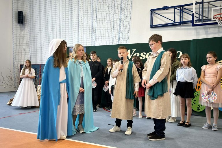 834284f3-c2c1-4ced-9833-b645e09e36e4