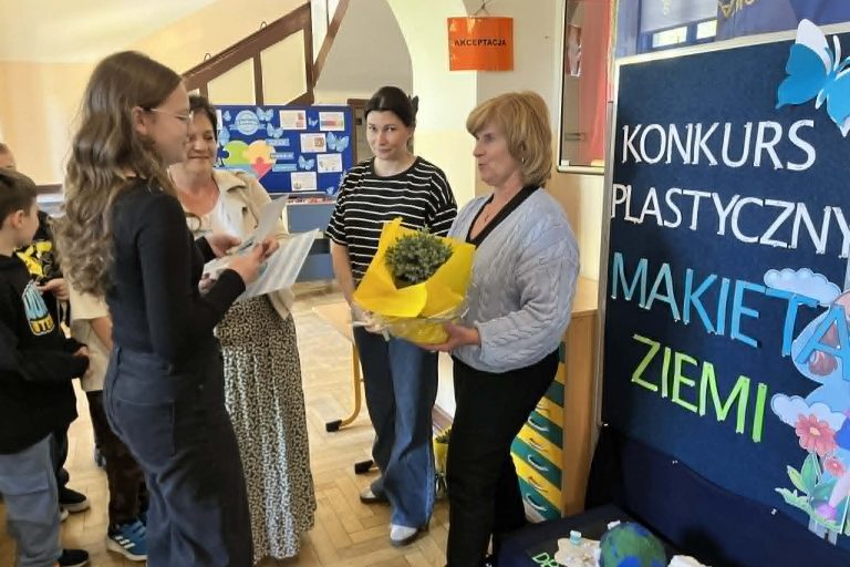 bb350b34-b04e-47f0-8f93-953873bf1fef